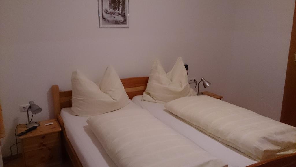 Gasthof Zum Goldenen Pflug Amstetten Habitación foto